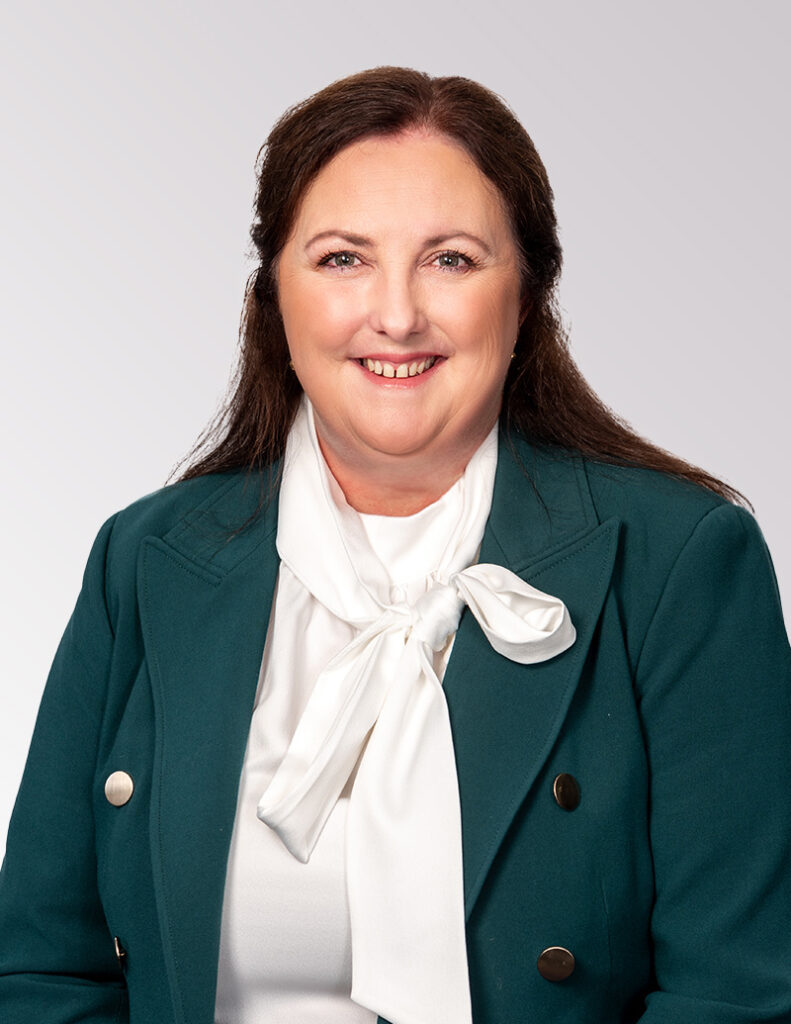 Lisa Hooper, Special Counsel | CLO Lawyers